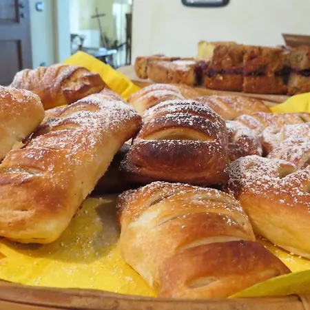 Il Grappolo Oda ve Kahvaltı Bianzone